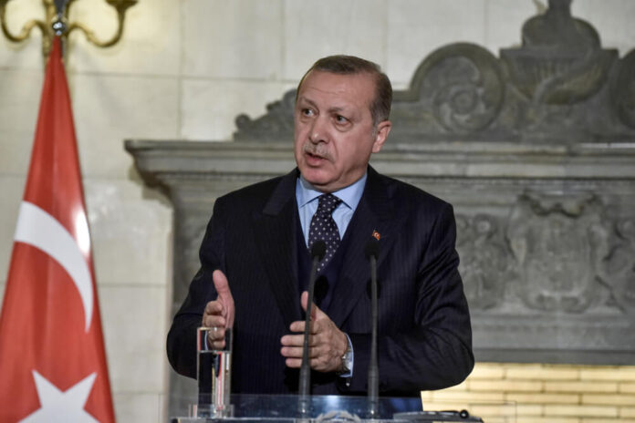 سياسات جديدة تدعم الليرة وتخفض التضخم في تركيا